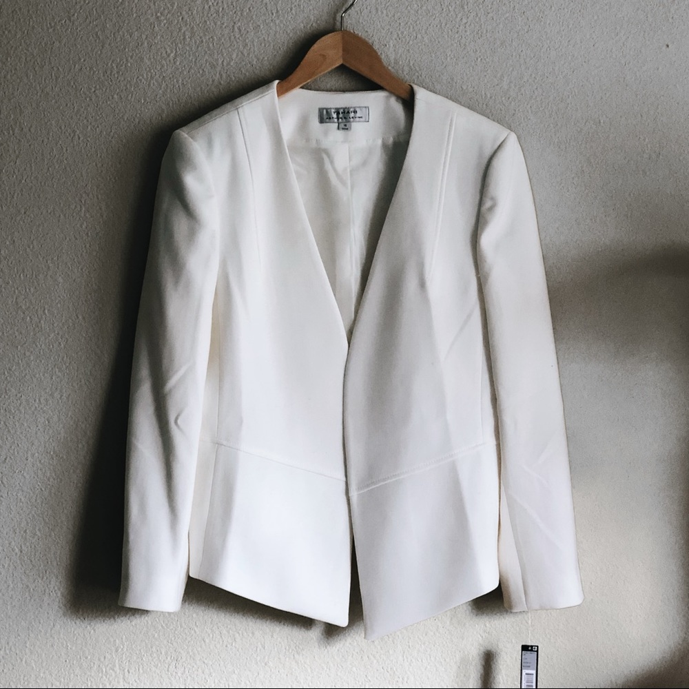 NWT! Tahari Arthur S. Levine Blazer!